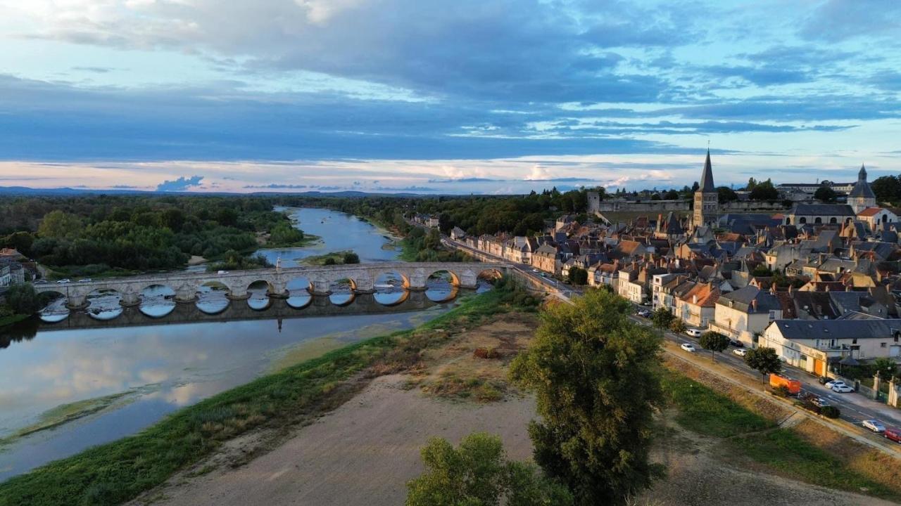 L'Etape, Coeur De Ville Ла-Шарите-сюр-Луар Экстерьер фото